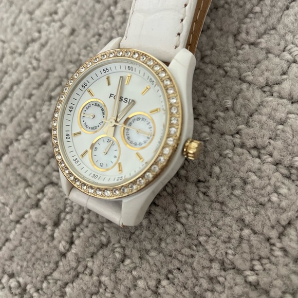 Fossil Watch White Gold Rhinestone - Picture 2 of 6
